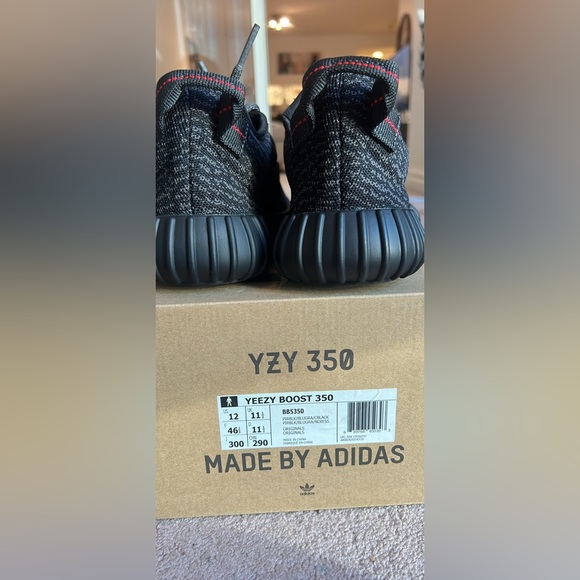 Yeezy Boost 350 Pirate Black Size US 11.5M - Picture 4 of 4